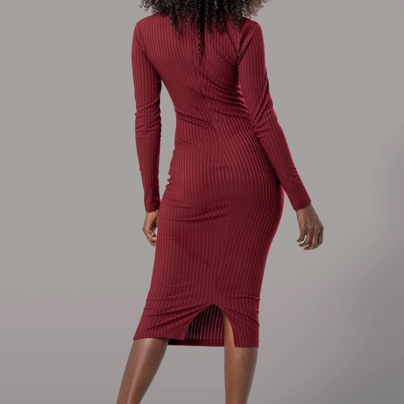 By Egreis Kathy Dress (Burgundy) - Picture 2 of 3
